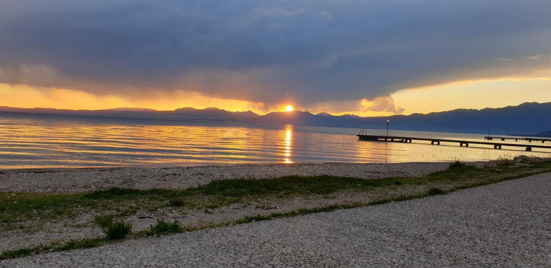 Verde & Lago Appartamento Vicino Al Lago Di Garda Calcinato Buitenkant foto